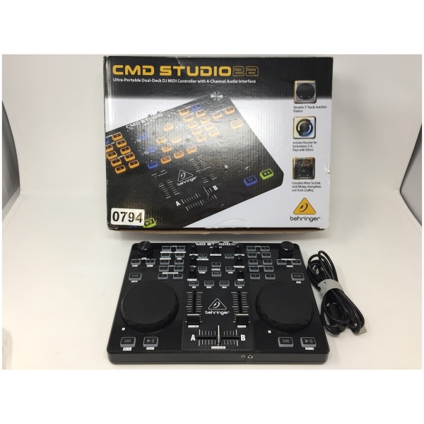 CMD Studio 2a Duel-Deck Midi Controller with 4-Channel Audio Interface