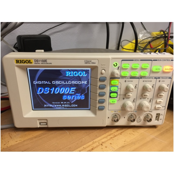 Rigol DS1102E Digital Oscilloscope 2Channel 100MHz IGSa/s - Image 2