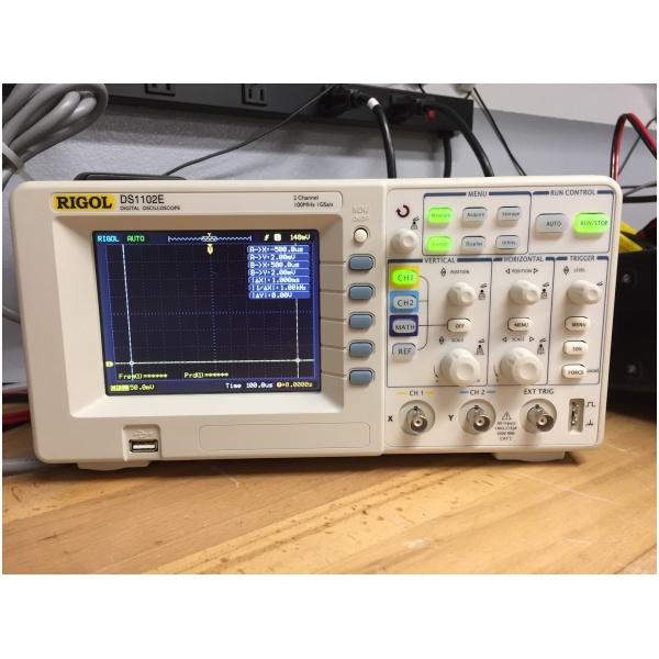 Rigol DS1102E Digital Oscilloscope 2Channel 100MHz IGSa/s - Image 3