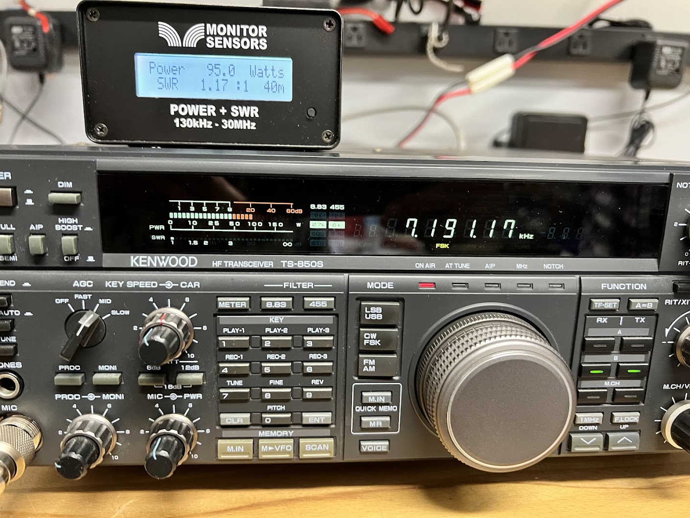 Kenwood TS850S Transceiver | Ham Radio Estate Planning