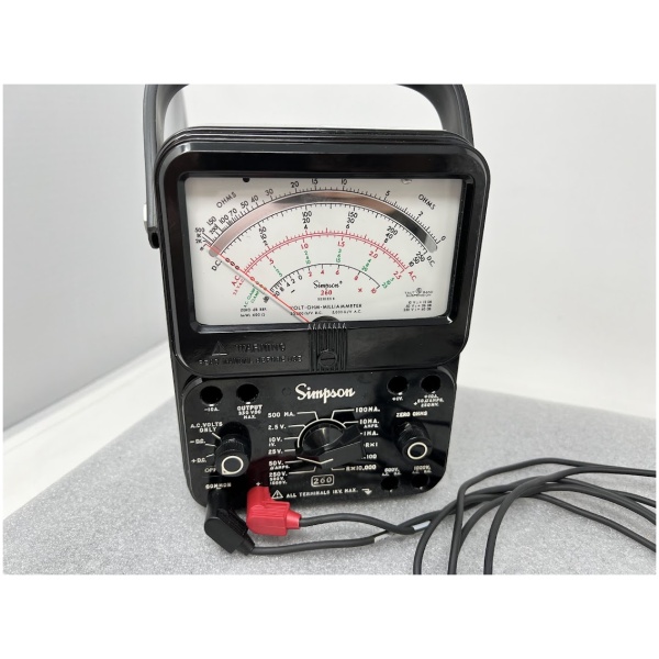 Simpson 260 Volt-OHM-Milliam Meter Series 8 - Image 3