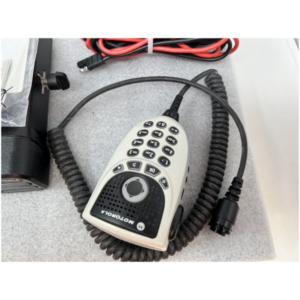 Motorola XPR5550e Digital VHF/UHF - Image 11