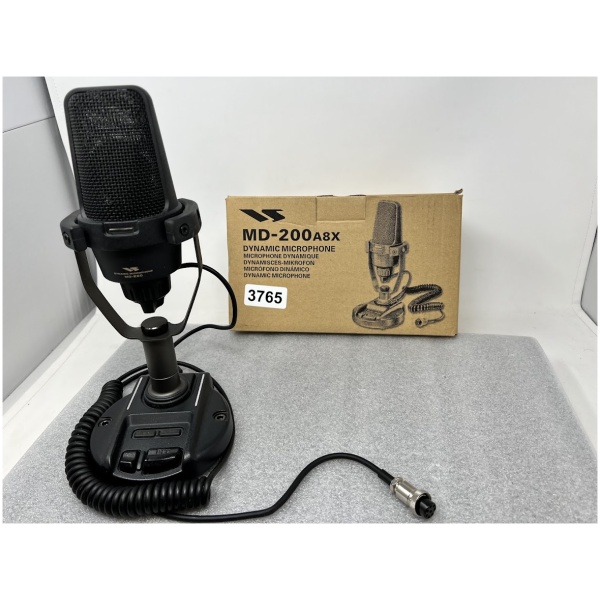 Yaesu MD-200A8X Dynamic Microphone - Image 2